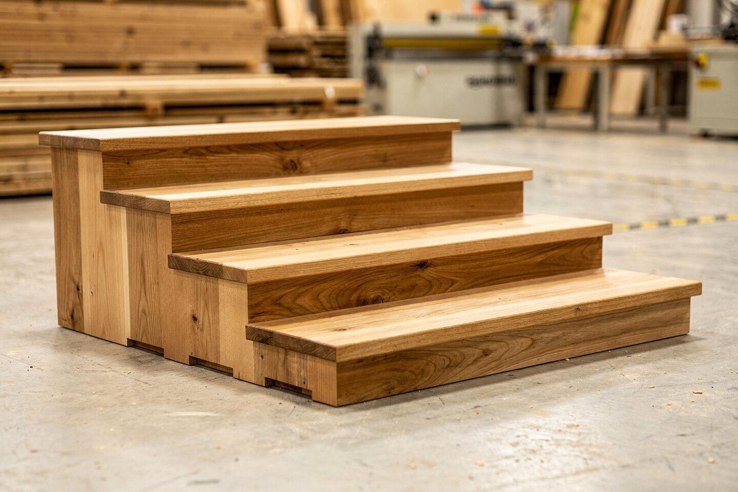 Holzpodeste – Holzstufen Kaufen, Setzstufen Aus Holz, Tischplatten Massivholz – Artis Treppen